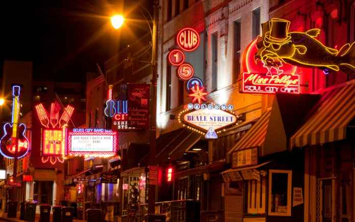 Ultra-Affordable-US-Cities-With-Insane-Work-Opportunities-696x436