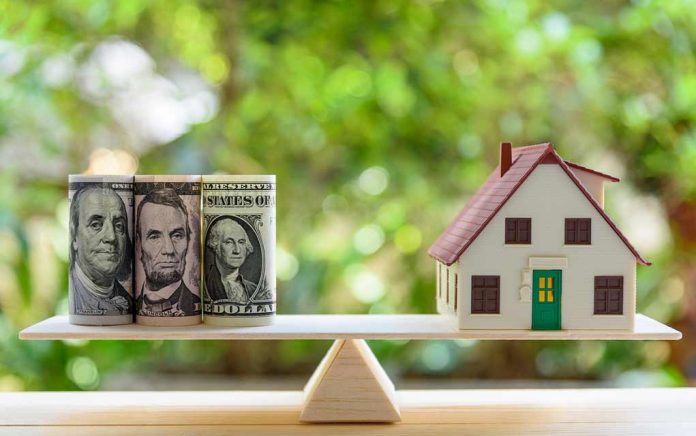 15- or 30-Year Fixed... What’s the Right Move? 15- or 30-Year Fixed... What’s the Right Move?