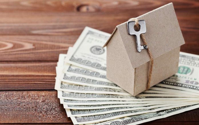 Before You Sell a House, Do This to Raise the Value Before You Sell a House, Do This to Raise the Value