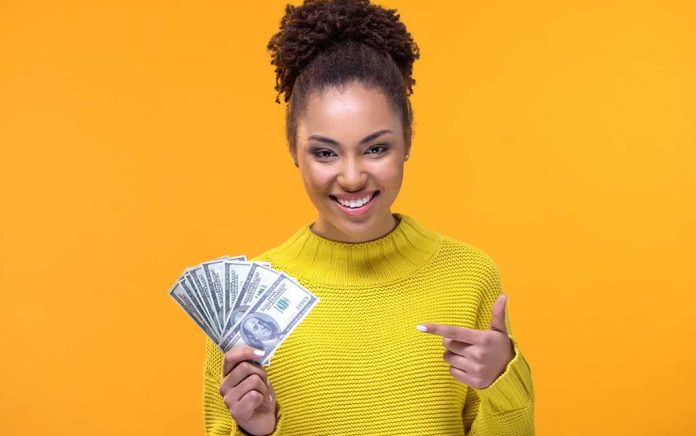 How-to-Make-Money-Right-Now Making Money When It's Needed Fast