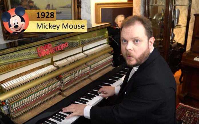 Piano Virtuoso Plays a History of Cartoons