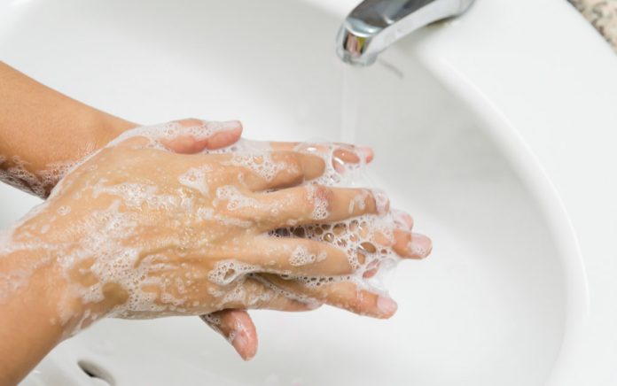 The Right Way to Wash Your Hands The Right Way to Wash Your Hands