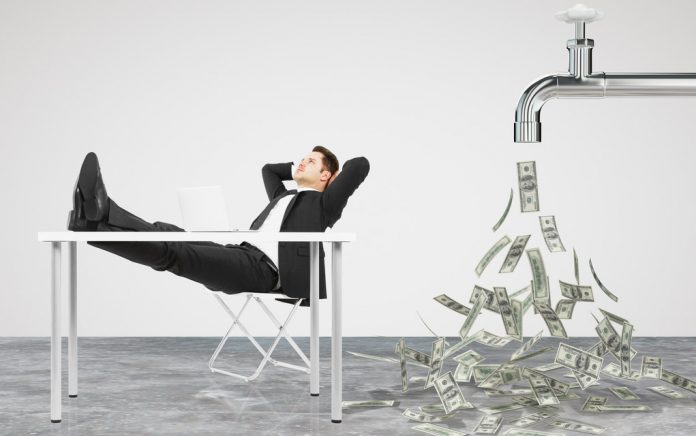 5-Easy-Ways-to-Earn-Passive-Income (1) 5 Easy Ways to Earn Passive Income