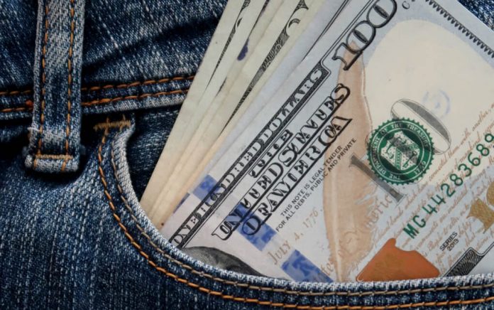 Fast-Ways-to-Make-Extra-Money-for-Christmas Fast Ways to Make Extra Money for Christmas