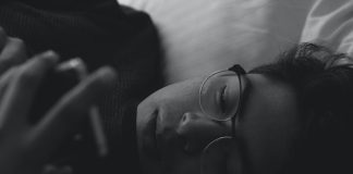 Using Your Phone In Bed