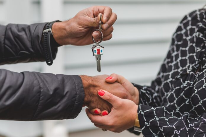 pexels-rodnae-productions-8293778 (1) Rent-to-own homes